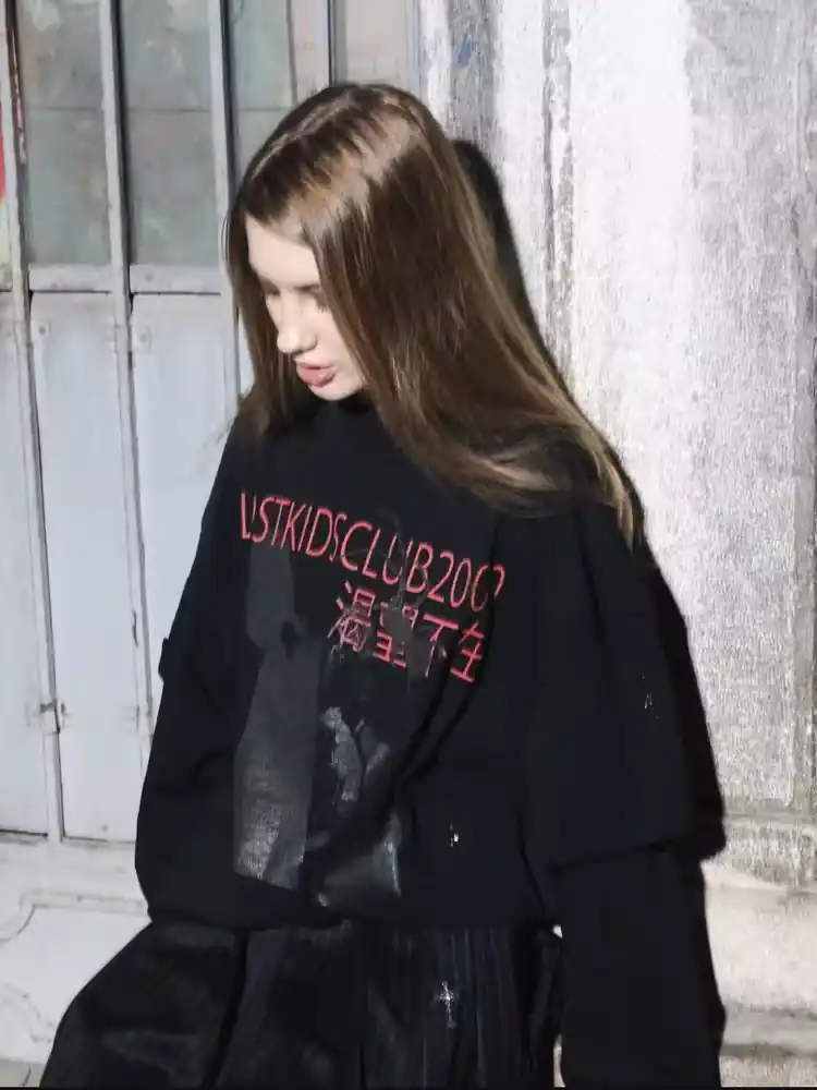 Lostkidsclub2000 Longsleeve